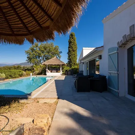 Vakantiehuis Des Orangers - Vue Avec Piscine